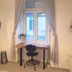 Par Par * Budapest